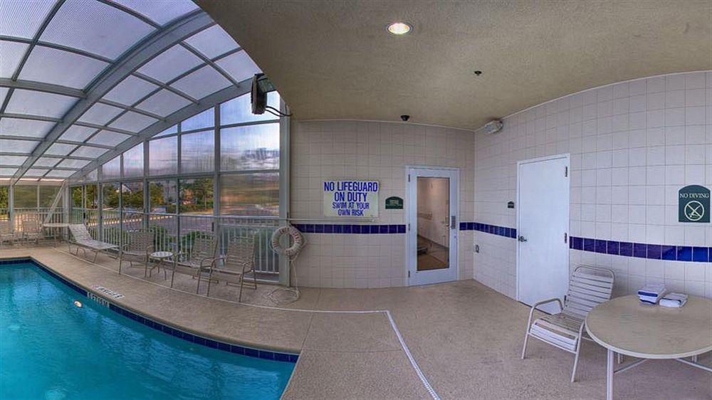 Holiday Inn Brunswick I-95 Exterior photo