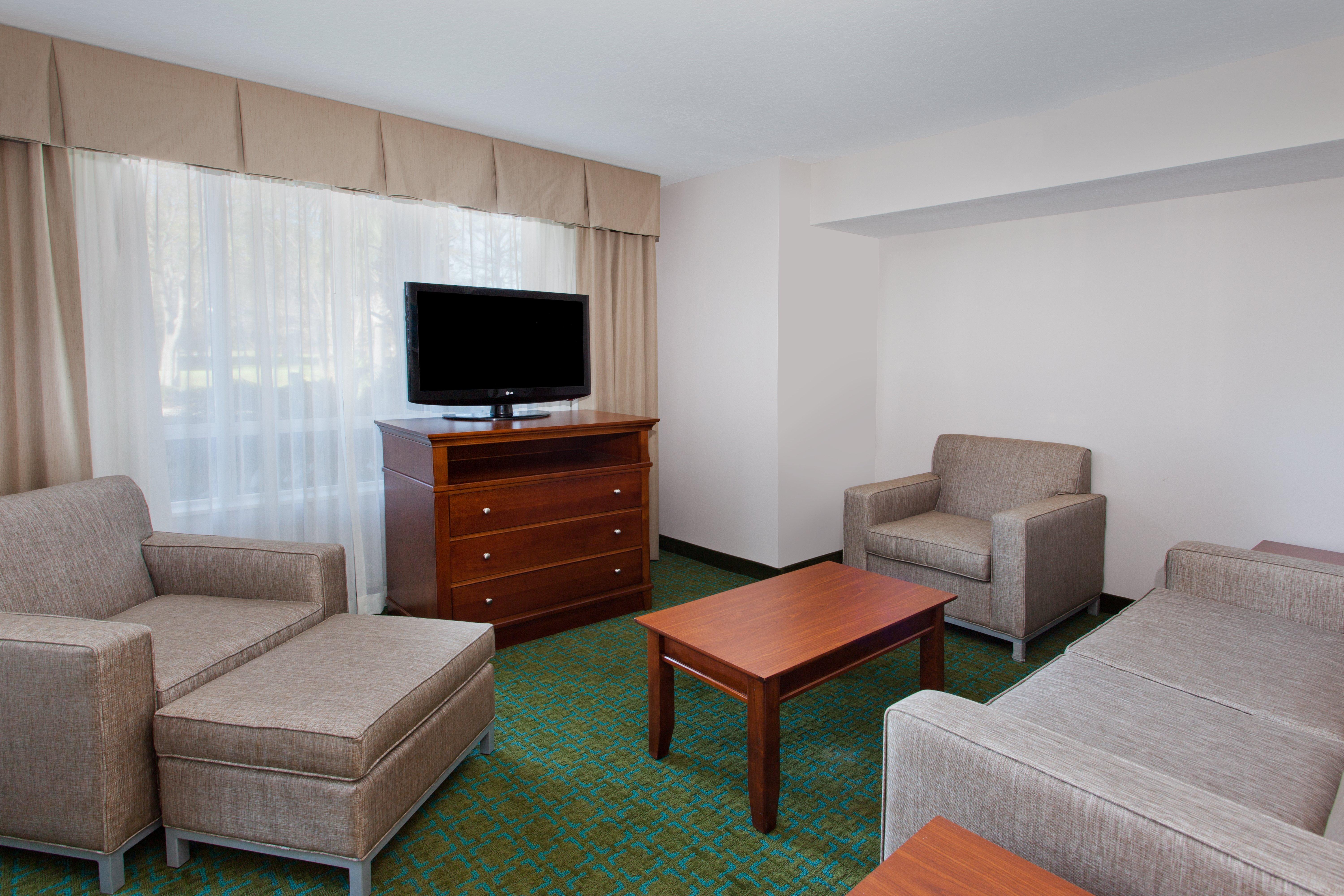 Holiday Inn Brunswick I-95 Exterior photo