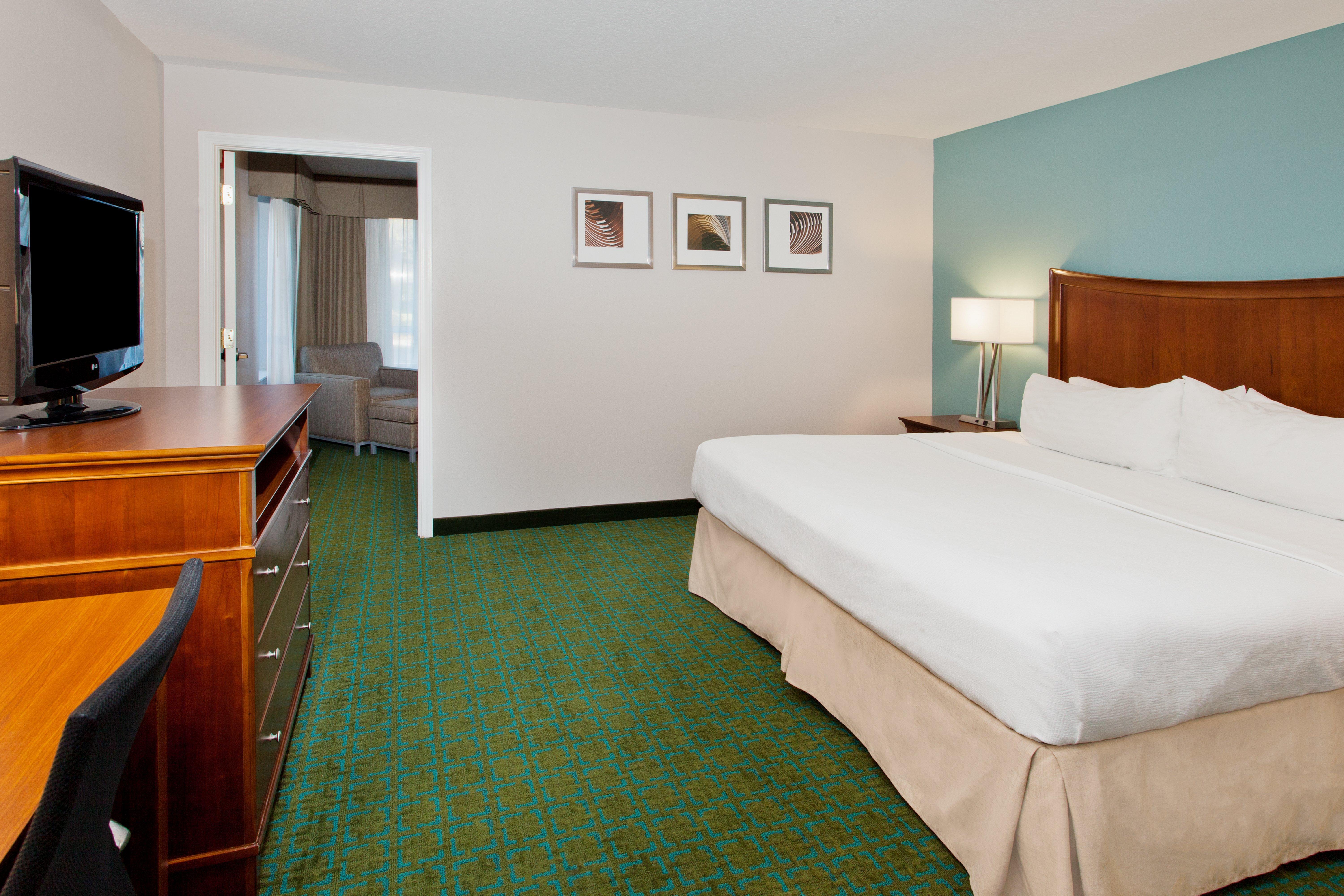 Holiday Inn Brunswick I-95 Exterior photo
